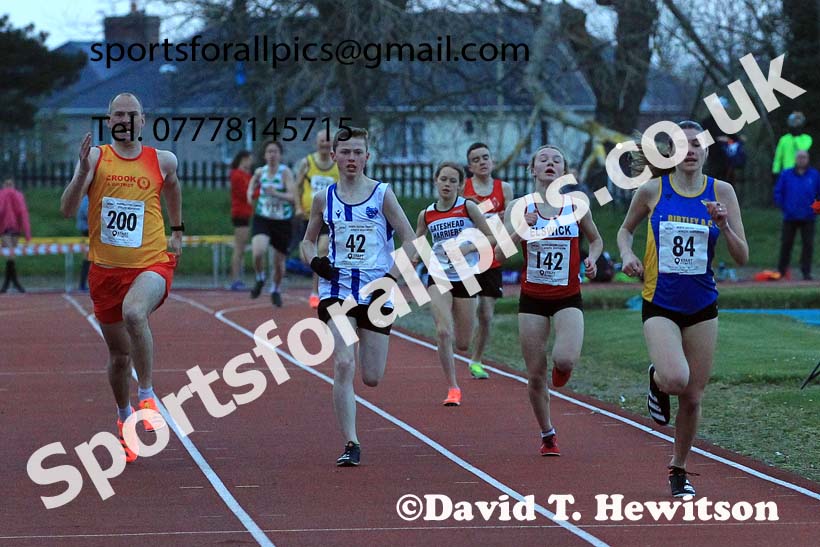 1500 metres, 2022 NEGP No. 1,  Monkton Stadium, April 20th, on a very cold night. Photo: David T. Hewitson/Sports for All Pics